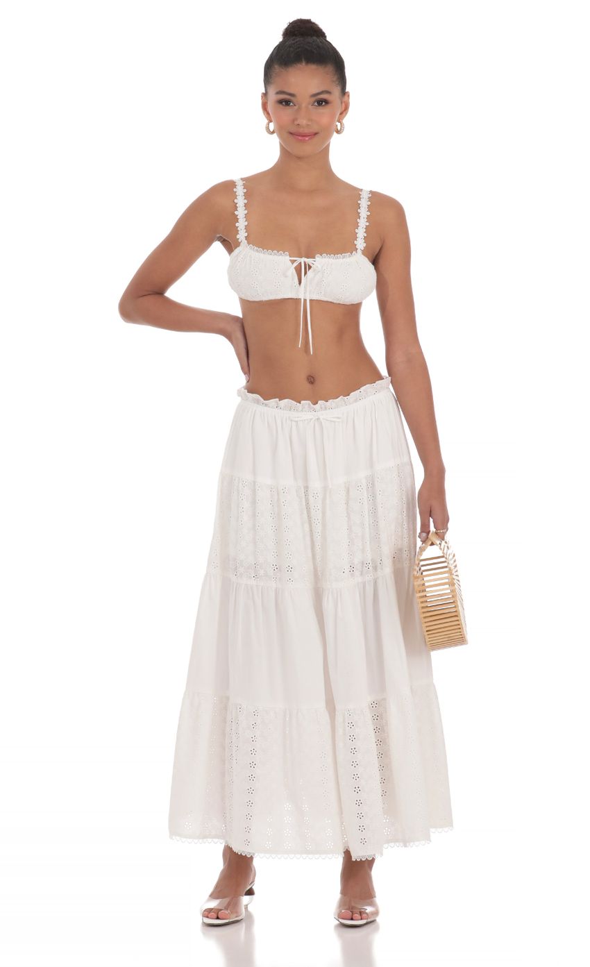 Picture Eyelet Skirt in White. Source: https://media-img.lucyinthesky.com/data/May24/850xAUTO/bc04ddab-9b91-43f2-89e5-bfd6563baafe.jpg