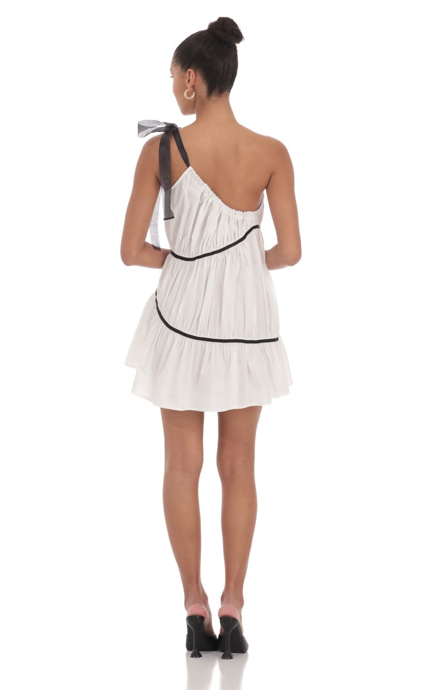 Picture One Shoulder Asymmetrical Ruching Dress in White. Source: https://media-img.lucyinthesky.com/data/May24/850xAUTO/c0d104fd-0927-4c17-80b7-a43a352d4c78.jpg