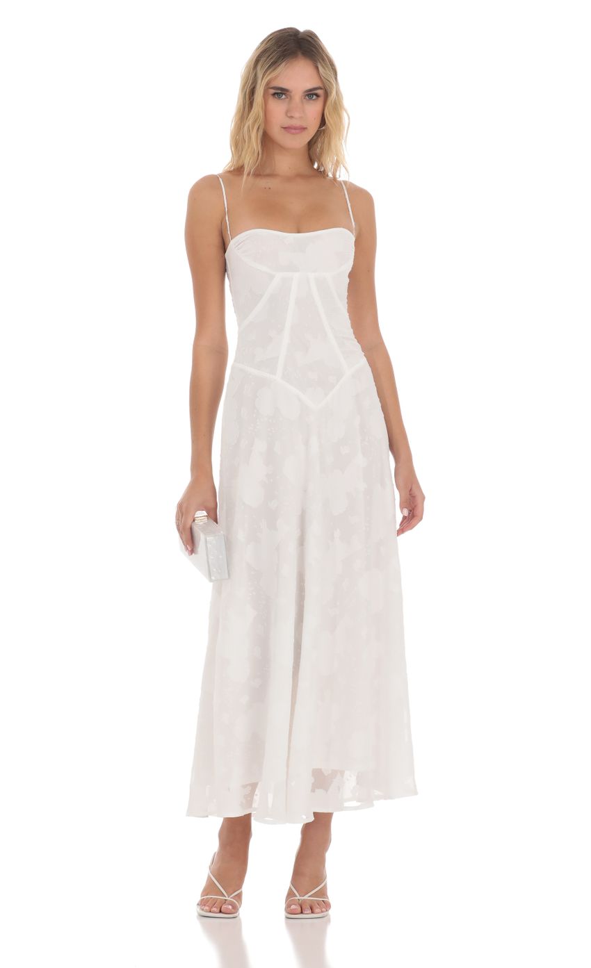 Picture Textured Floral Maxi Dress in White. Source: https://media-img.lucyinthesky.com/data/May24/850xAUTO/d4cedc83-869e-4b4e-8378-c2c4abdd55eb.jpg