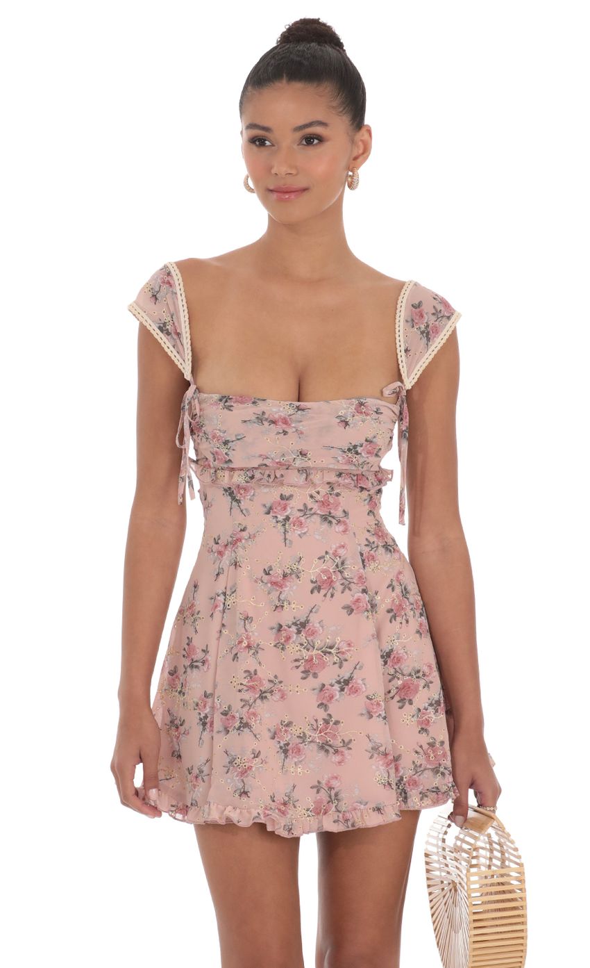 Picture FLoral Chiffon Cap Sleeve Dress in Dusty Rose. Source: https://media-img.lucyinthesky.com/data/May24/850xAUTO/ea7f1374-7957-4336-8dde-285e82125434.jpg