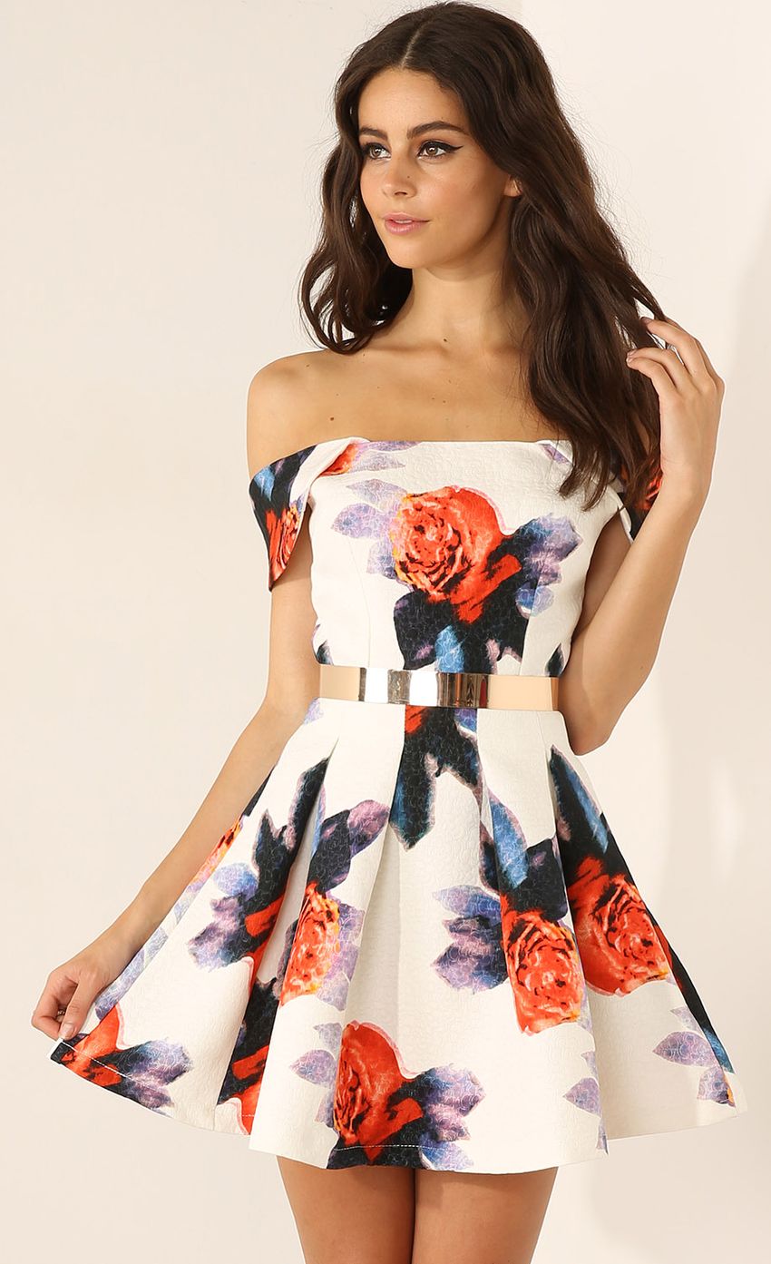 Picture PARTY FEVER DRESS. Source: https://media-img.lucyinthesky.com/data/Nov14_2/850xAUTO/0Y5A5529.JPG