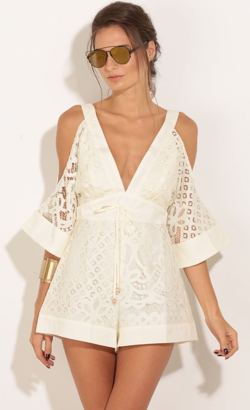 Picture Open-Shoulder Lace Playsuit In Cream. Source: https://media-img.lucyinthesky.com/data/Nov15_1/850xAUTO/0Y5A1983.JPG