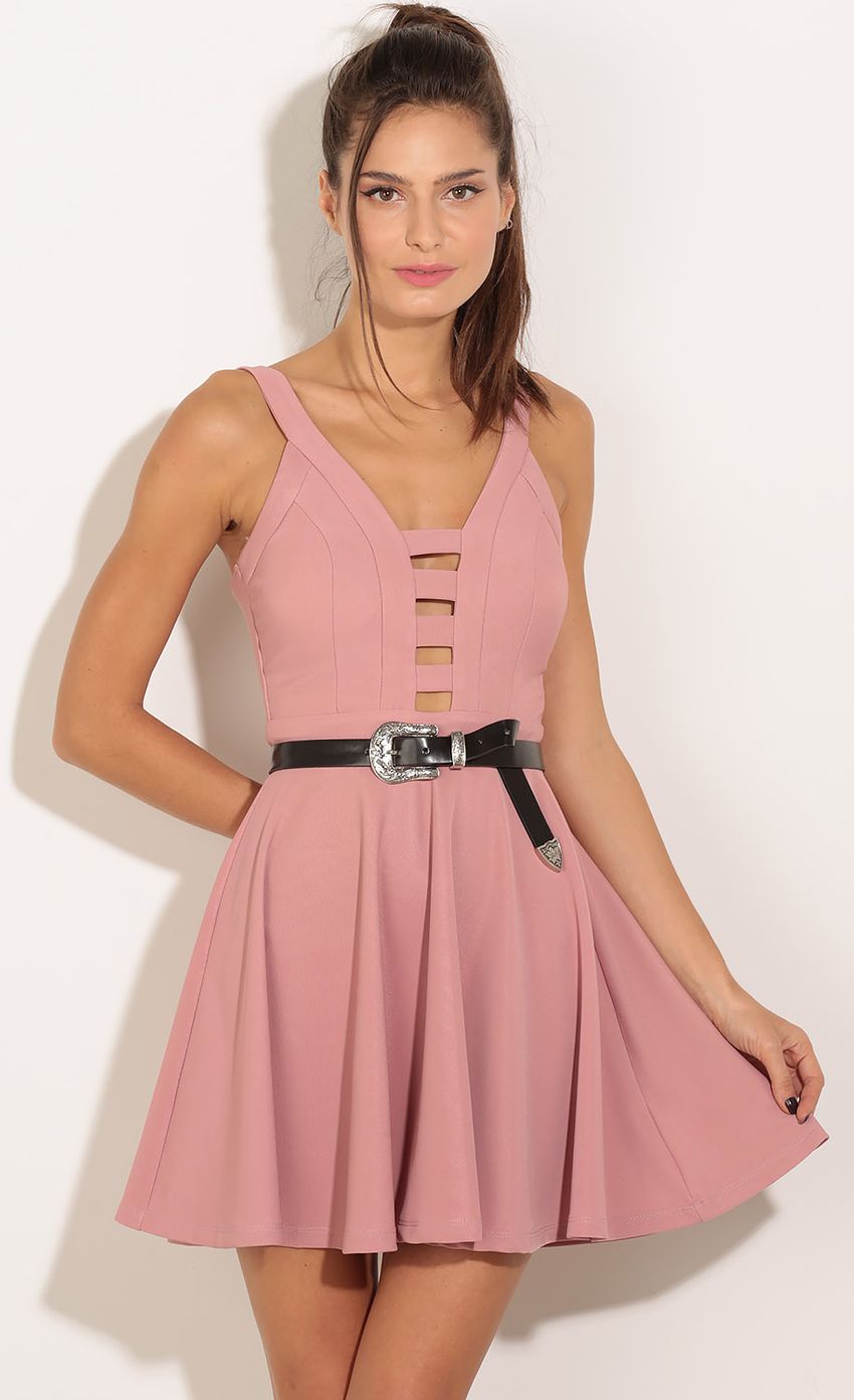 Picture Cut-Out Day Dress In Pink. Source: https://media-img.lucyinthesky.com/data/Nov15_2/850xAUTO/0Y5A6259.JPG