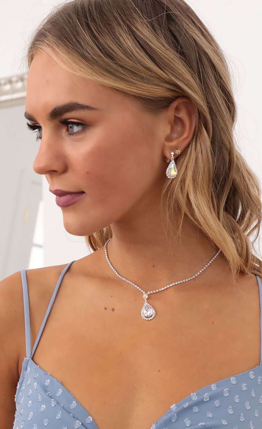 Picture Iridescent Teardrop Necklace and Earring Set. Source: https://media-img.lucyinthesky.com/data/Nov20_1/850xAUTO/1V9A0762.JPG
