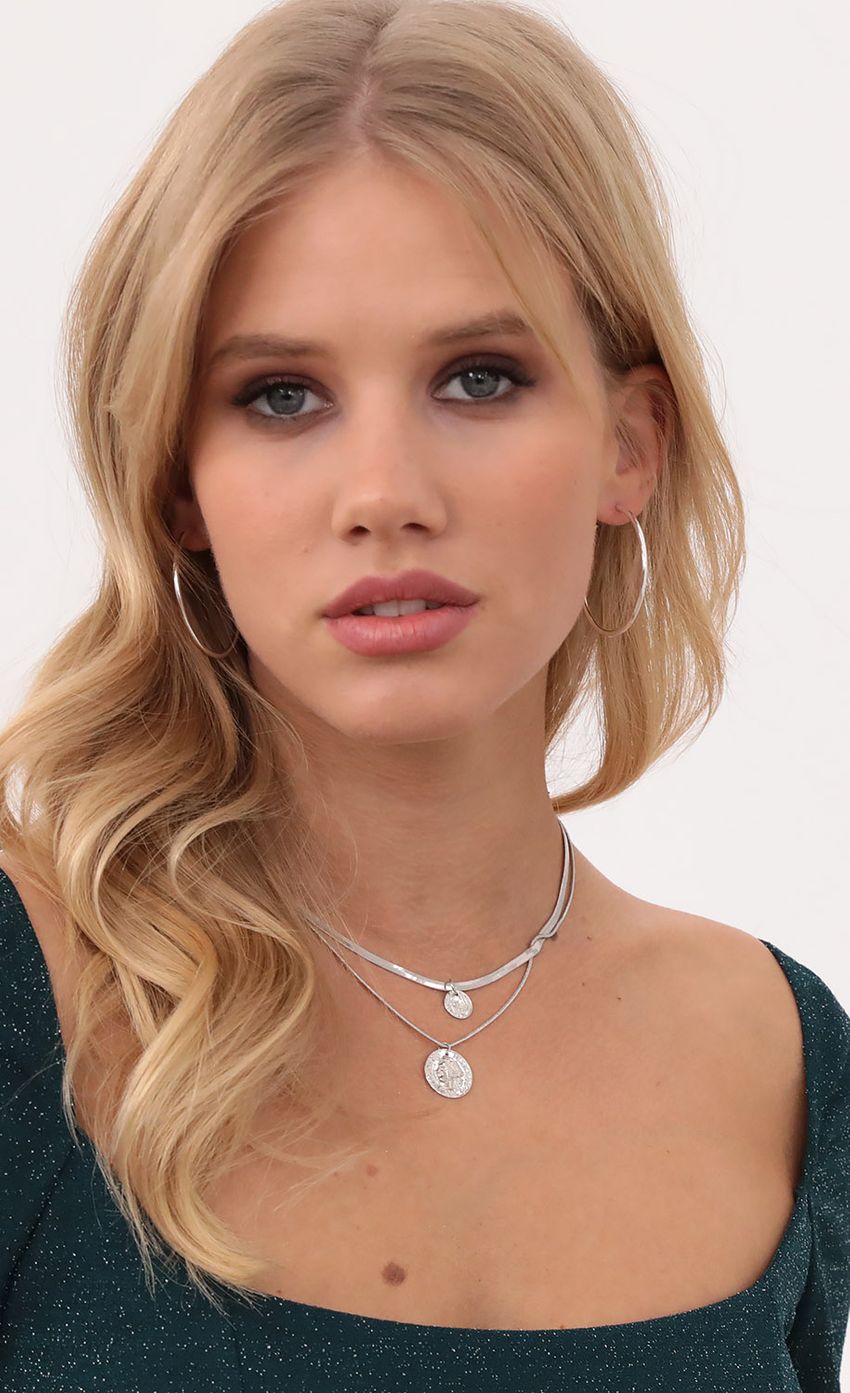Picture Silver Coin Necklace Set. Source: https://media-img.lucyinthesky.com/data/Nov20_2/850xAUTO/1V9A5361.JPG