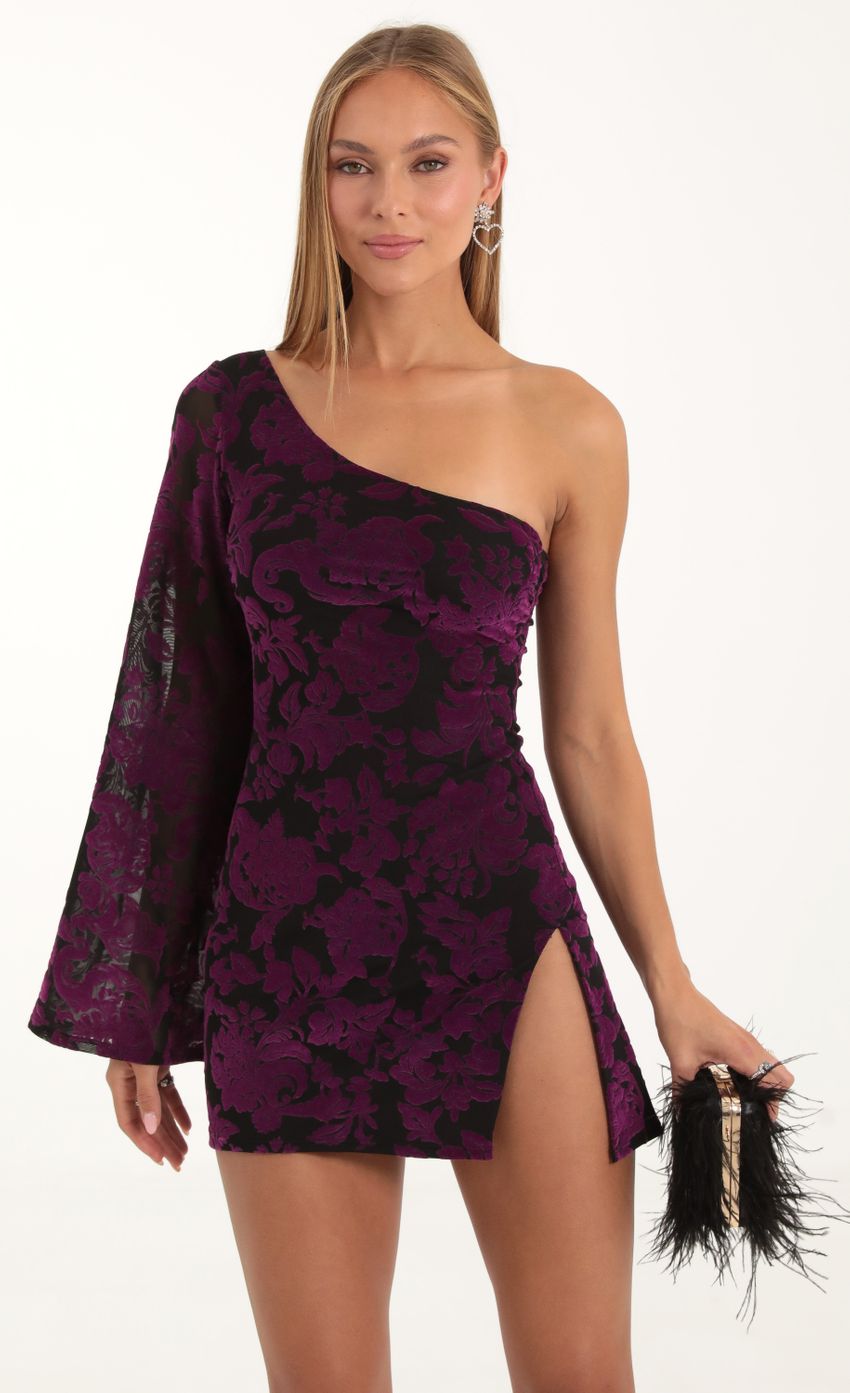 Picture Floral Velvet One Shoulder Dress in Purple. Source: https://media-img.lucyinthesky.com/data/Nov22/850xAUTO/33b62967-12cb-45cc-803e-779b3691af17.jpg