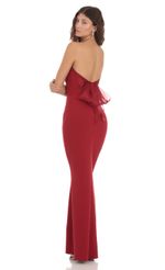 Picture Back Bow Strapless Dress in Red. Source: https://media-img.lucyinthesky.com/data/Nov23/150xAUTO/61d13b66-9027-48b6-9184-d2a81fbd10b2.jpg