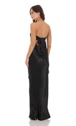 Picture Strapless Satin Open Back Dress in Black. Source: https://media-img.lucyinthesky.com/data/Nov23/150xAUTO/bfad7415-a64c-4b04-9ebc-8e11ad47215f.jpg