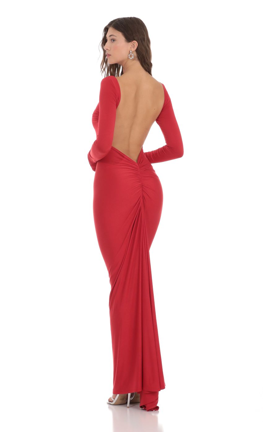 Picture Bodycon Open back Dress in Red. Source: https://media-img.lucyinthesky.com/data/Nov23/850xAUTO/3a53f4c5-7875-454a-ae93-b13d62a6cd47.jpg