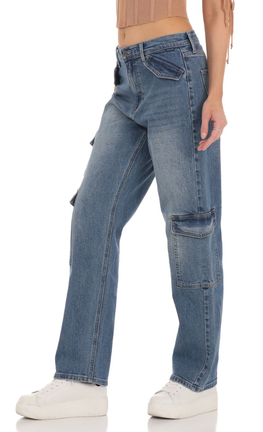 Picture Cargo Denim Jeans. Source: https://media-img.lucyinthesky.com/data/Nov23/850xAUTO/ba1eaa68-1a82-4239-8981-120d605be7ad.jpg