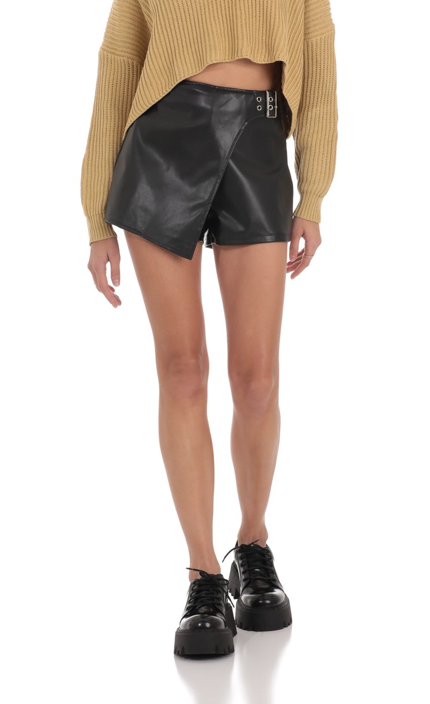 Picture Leather Buckle Shorts in Black. Source: https://media-img.lucyinthesky.com/data/Nov23/850xAUTO/e942ec2c-6498-43dc-8b2d-daa63aa85cd4.jpg
