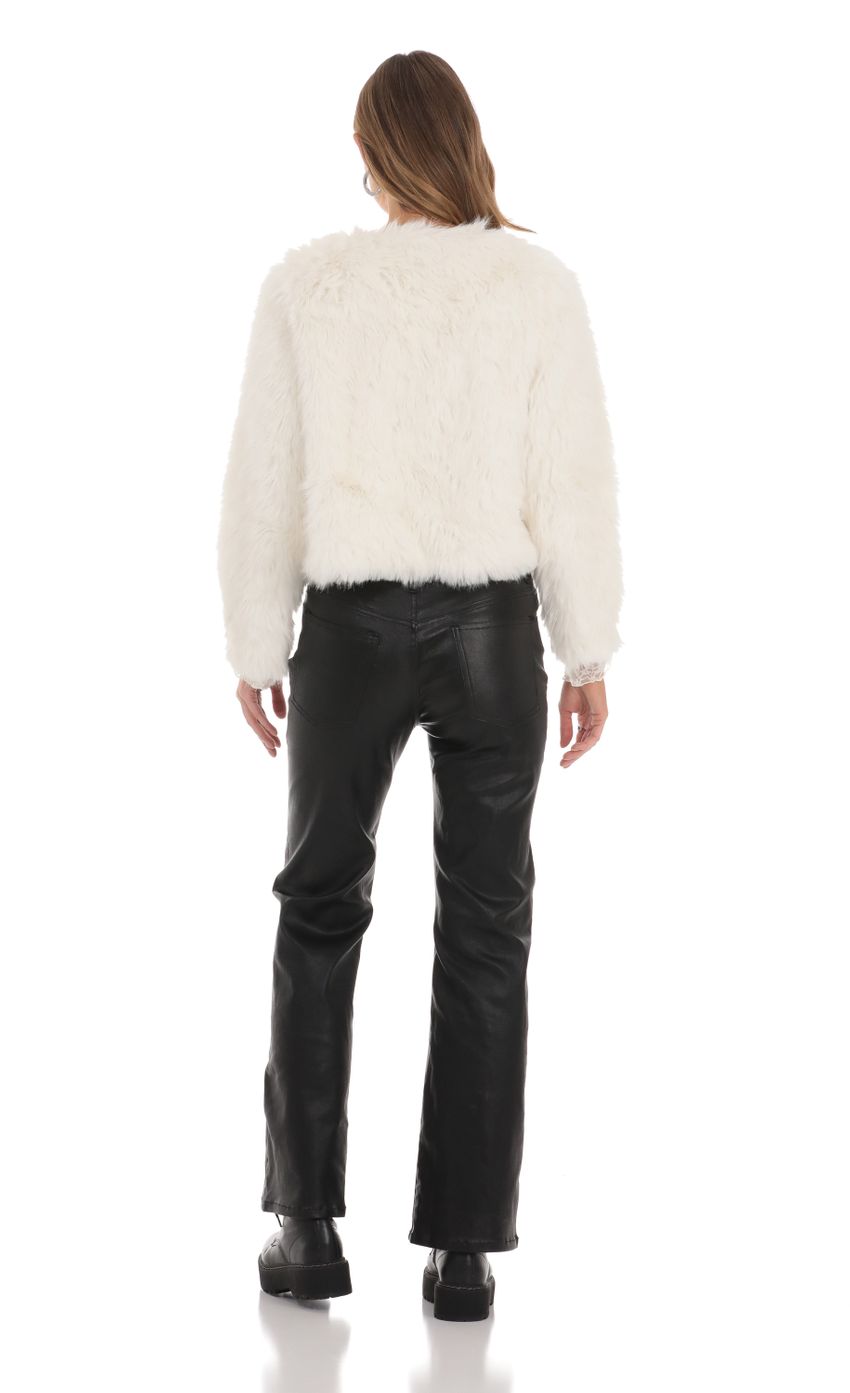 Picture Faux Fur Jacket in White. Source: https://media-img.lucyinthesky.com/data/Nov23/850xAUTO/f63884e6-9546-409c-92d3-04f63f0668ca.jpg