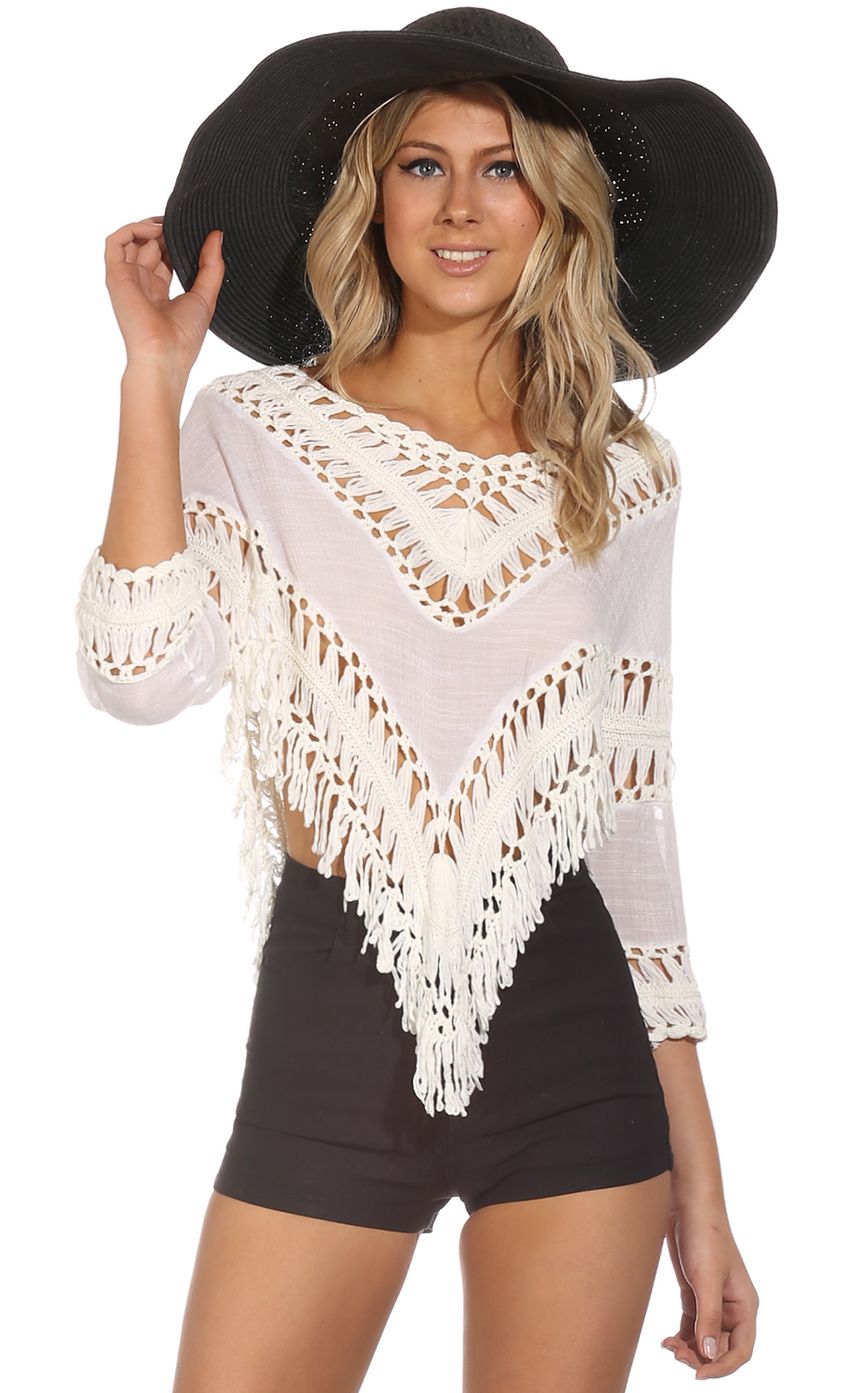 Picture DREAMY DAYS TOP. Source: https://media-img.lucyinthesky.com/data/Oct14_2/850xAUTO/0Y5A7310.JPG