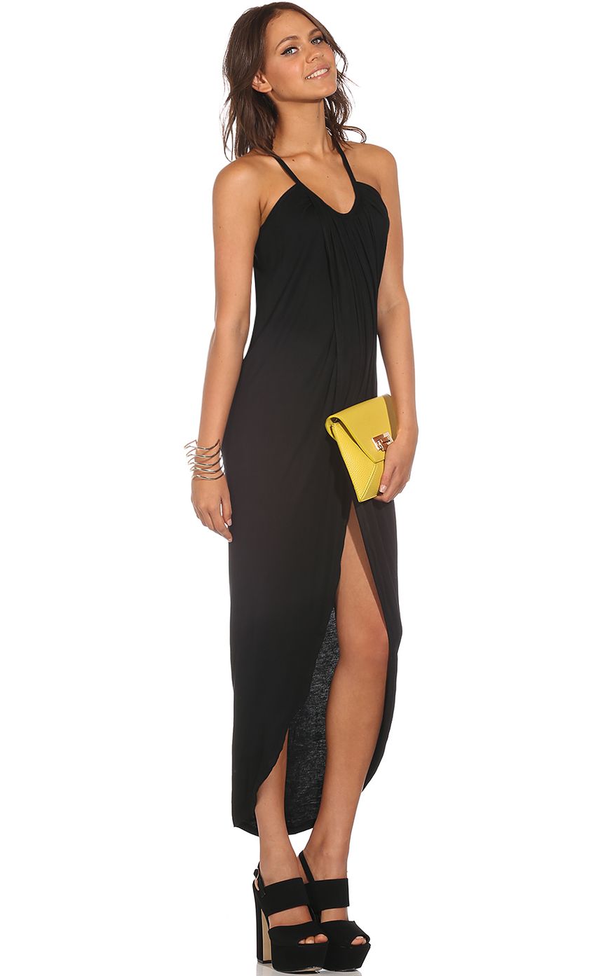 Picture TAKE FLIGHT DRESS IN BLACK. Source: https://media-img.lucyinthesky.com/data/Oct14_2/850xAUTO/0Y5A8259.JPG