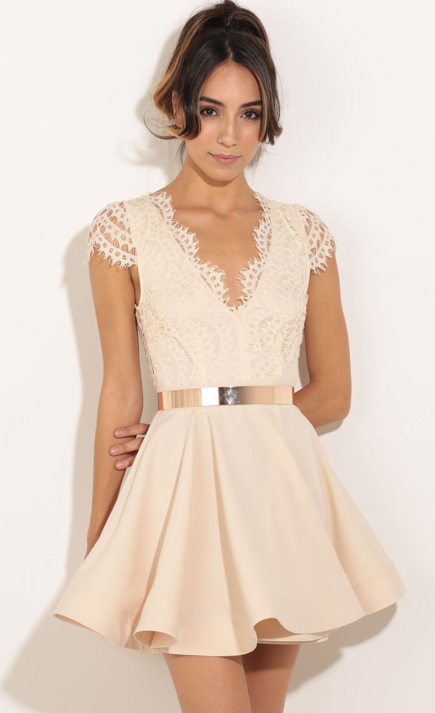Picture Lace Flounce Dress In Cream. Source: https://media-img.lucyinthesky.com/data/Oct15_2/850xAUTO/0Y5A3431.JPG