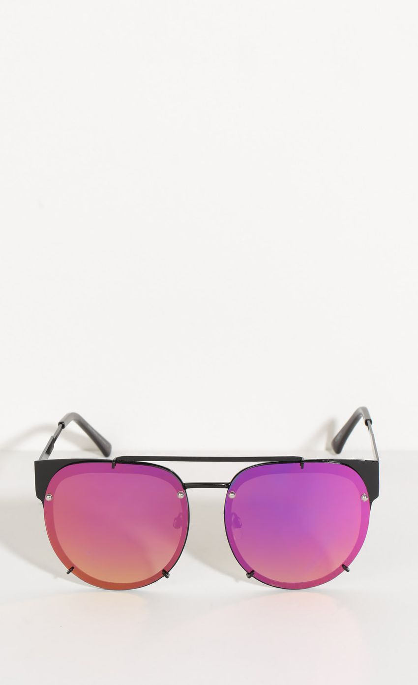 Picture Flat Lens Cat-Eye Aviator Sunglasses In Pink. Source: https://media-img.lucyinthesky.com/data/Oct16_2/850xAUTO/0Y5A2634.JPG