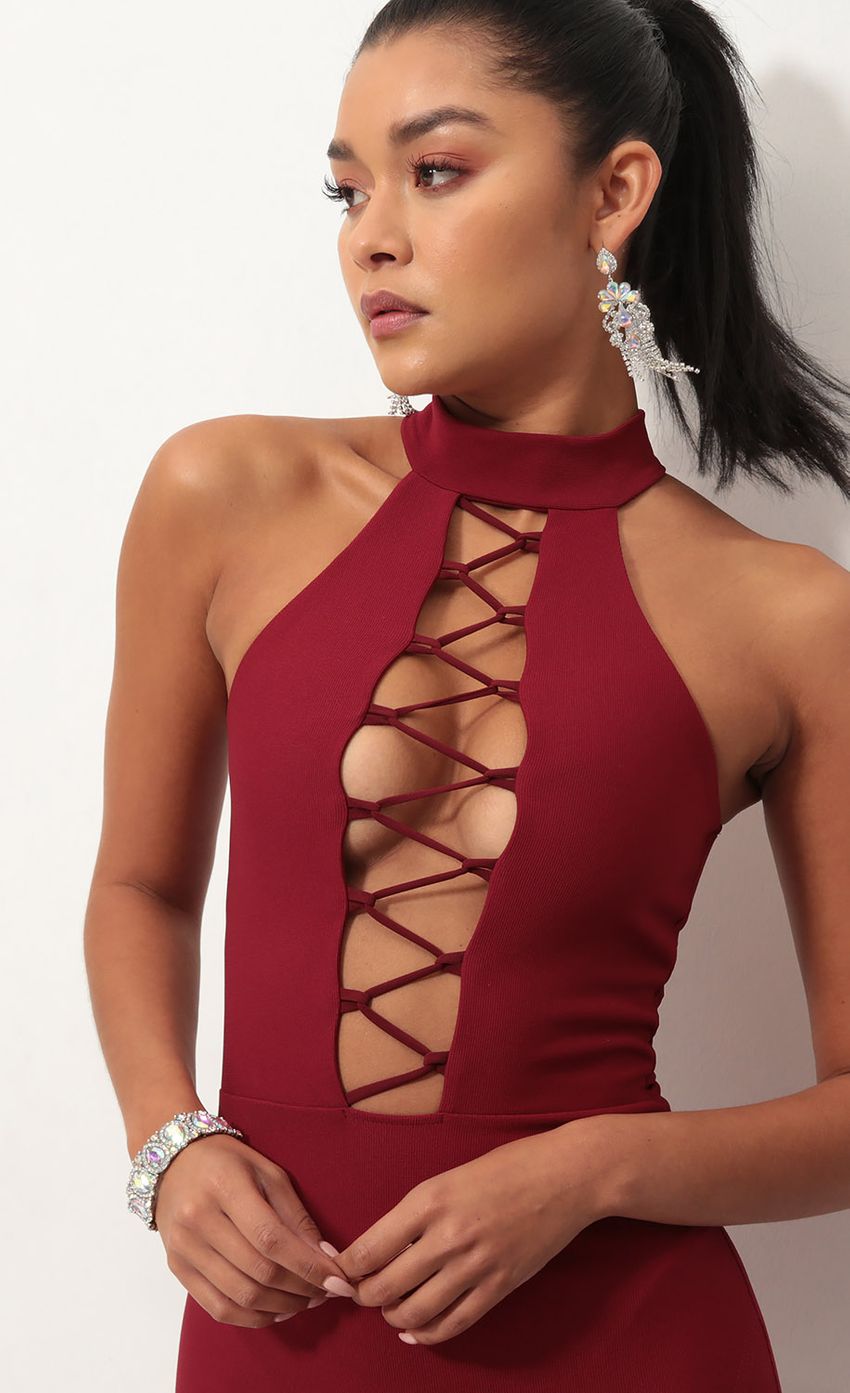Picture Bianca High Neck Plunge Dress In Wine. Source: https://media-img.lucyinthesky.com/data/Oct18_1/850xAUTO/0Y5A1410S.JPG