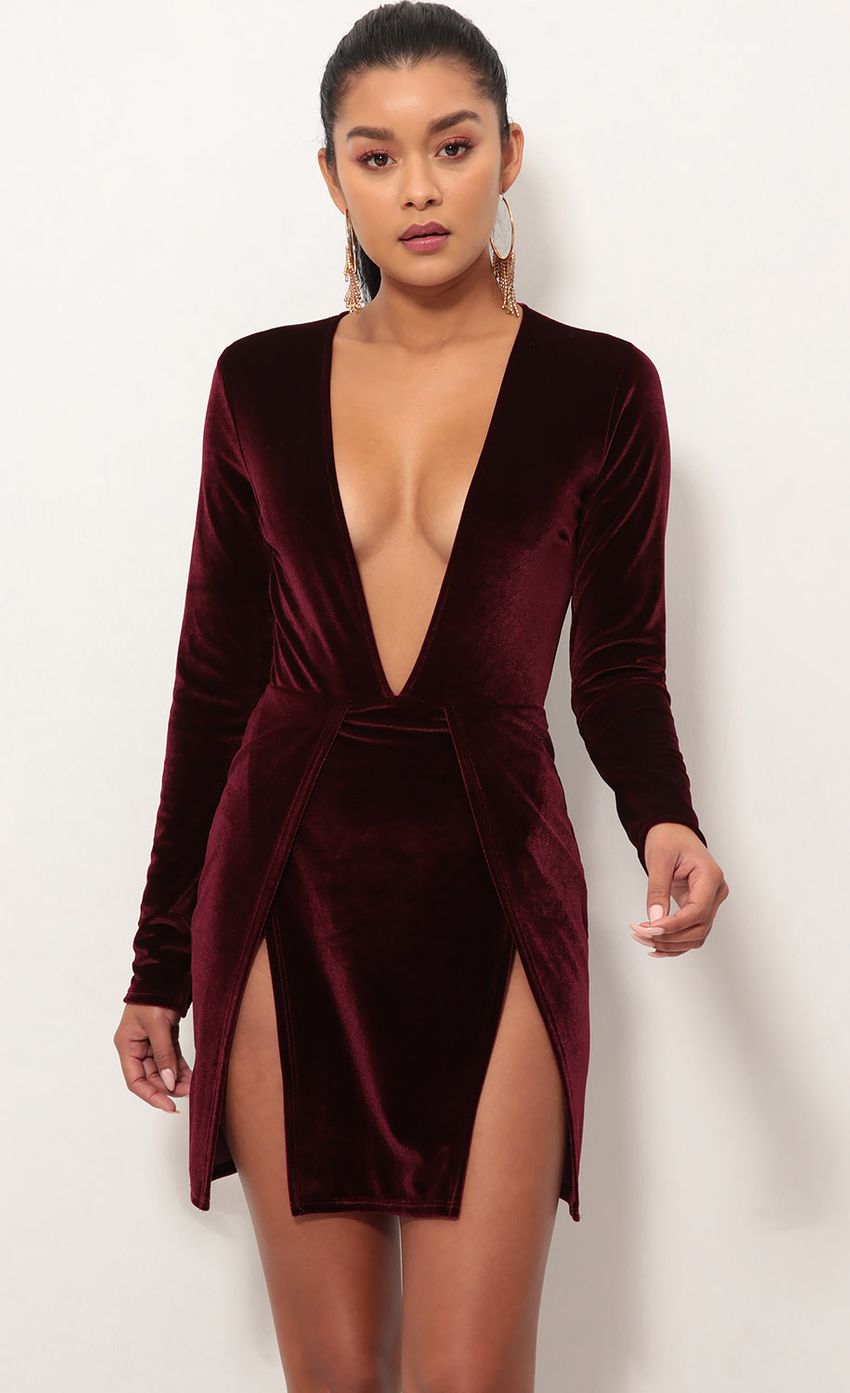 Picture Ivy High Slit Dress in Burgundy Velvet. Source: https://media-img.lucyinthesky.com/data/Oct18_1/850xAUTO/0Y5A2191S.JPG