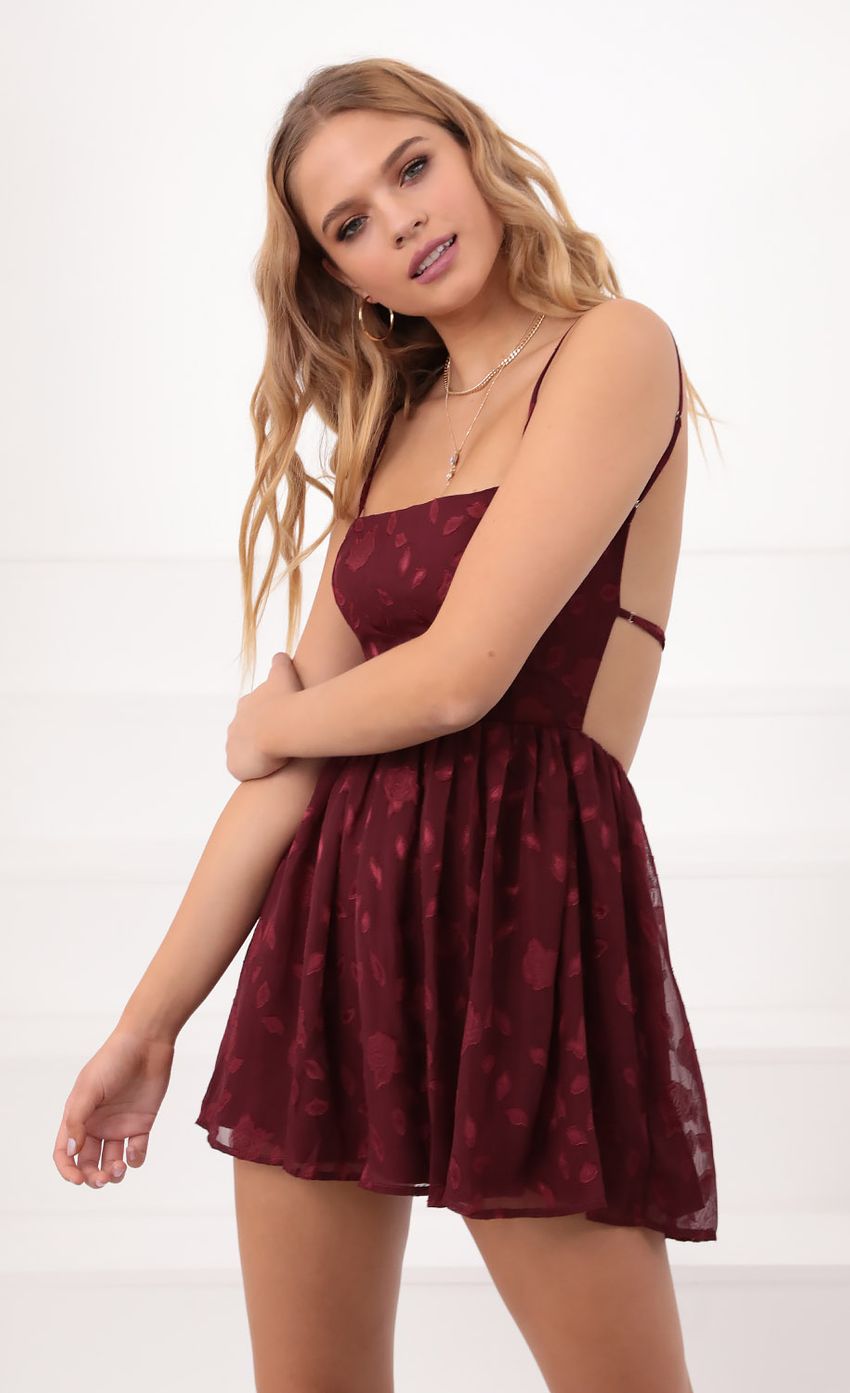 Picture Janey Chiffon A-line Dress in Burgundy Floral. Source: https://media-img.lucyinthesky.com/data/Oct20_1/850xAUTO/781A0739.JPG