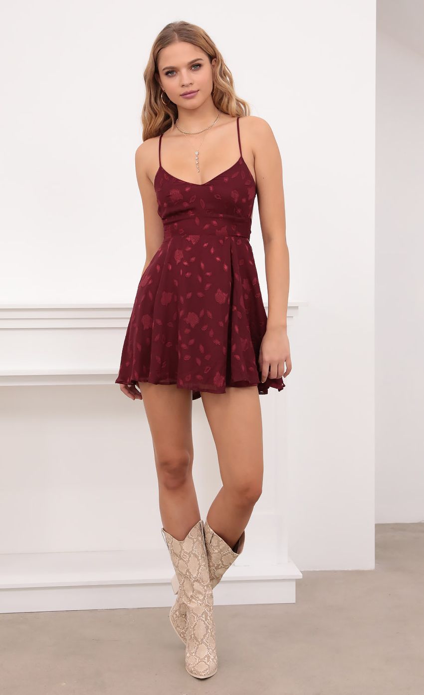 Picture Quinn Tie A-line Dress in Burgundy Floral. Source: https://media-img.lucyinthesky.com/data/Oct20_1/850xAUTO/781A1066.JPG