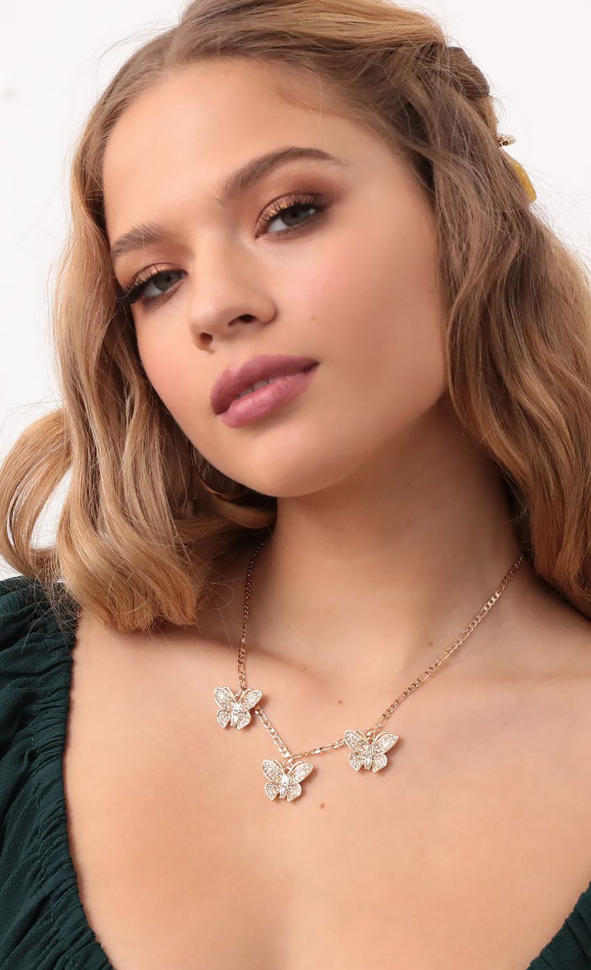 Picture Butterfly Effect Necklace. Source: https://media-img.lucyinthesky.com/data/Oct20_1/850xAUTO/781A6549.JPG