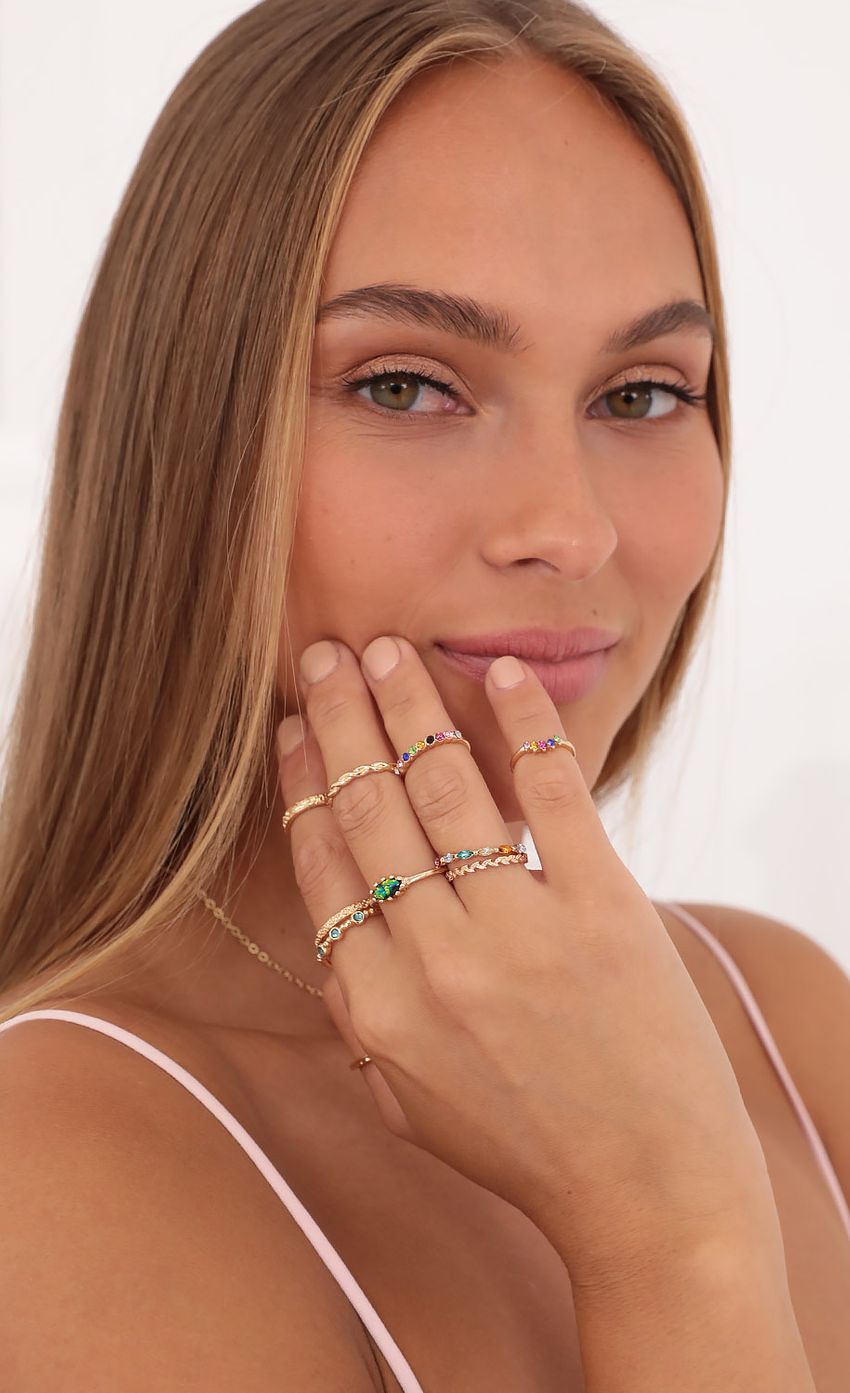 Picture In The Mood Multicolored Ring Set in Gold. Source: https://media-img.lucyinthesky.com/data/Oct21_1/850xAUTO/1V9A4988.JPG