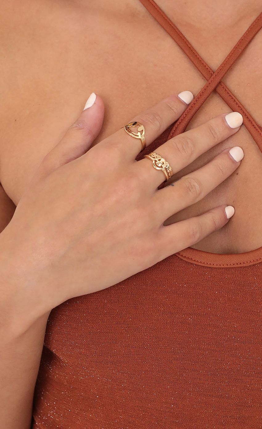 Picture Happy Girl Ring Set in Gold. Source: https://media-img.lucyinthesky.com/data/Oct21_1/850xAUTO/1V9A5435.JPG