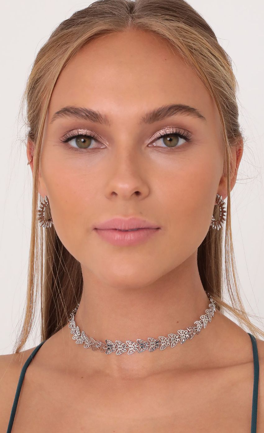 Picture Like a Butterfly Choker in Silver. Source: https://media-img.lucyinthesky.com/data/Oct21_2/850xAUTO/1V9A1320.JPG