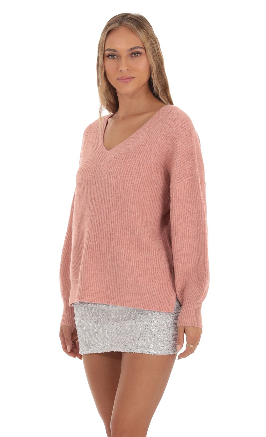 Picture Knitted Oversize Jumper in Pink. Source: https://media-img.lucyinthesky.com/data/Oct23/850xAUTO/6af80ad9-f14b-4111-9341-5030ffeb5777.jpg