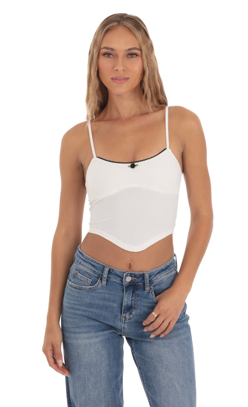Picture Crop Top in White. Source: https://media-img.lucyinthesky.com/data/Oct23/850xAUTO/881f6cbb-1ff8-447a-9157-52db4cf1630a.jpg