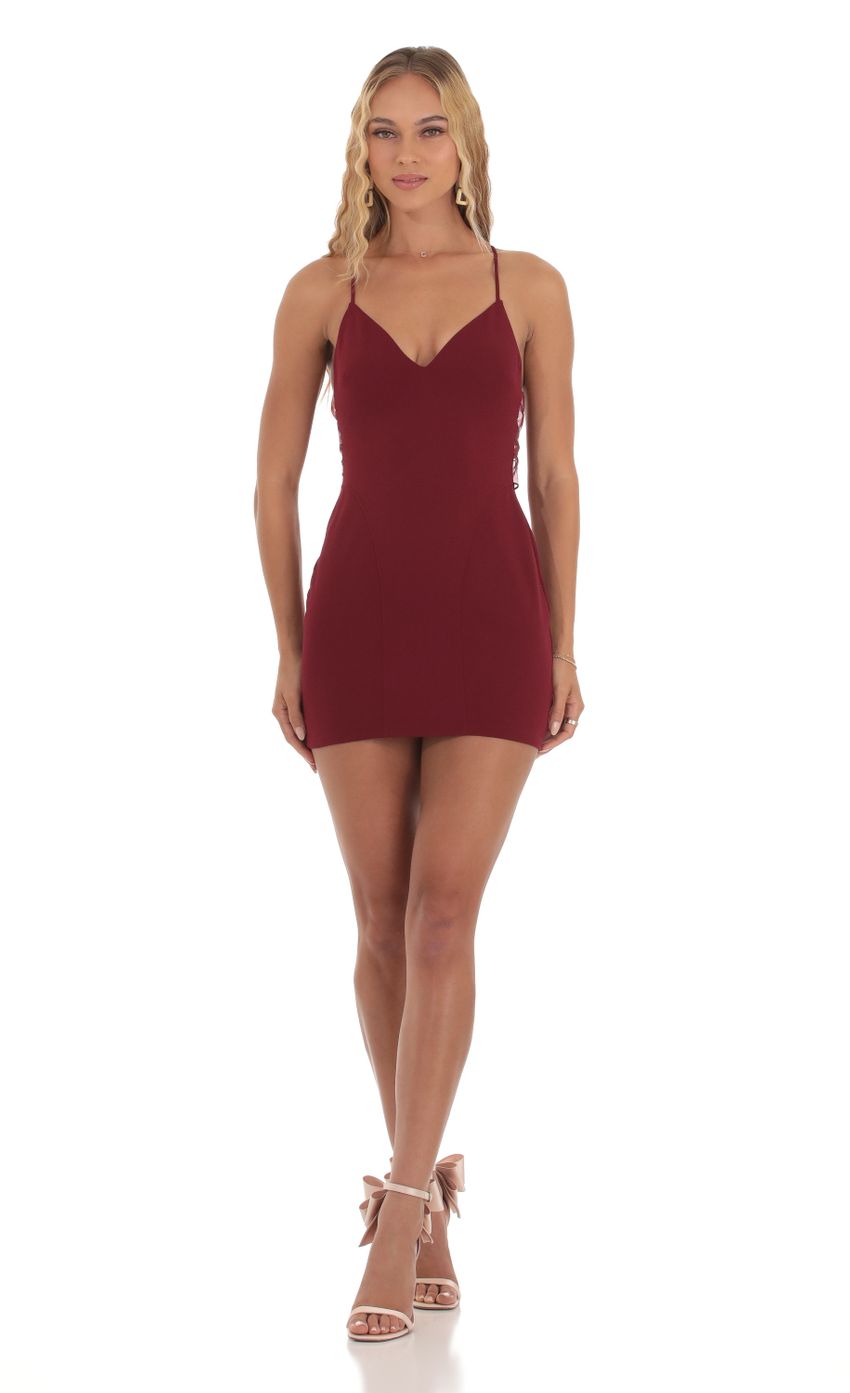Picture Bow Tie Bodycon Dress in Maroon. Source: https://media-img.lucyinthesky.com/data/Oct23/850xAUTO/a86b939b-27c1-42cf-83b9-82653d63be9a.jpg