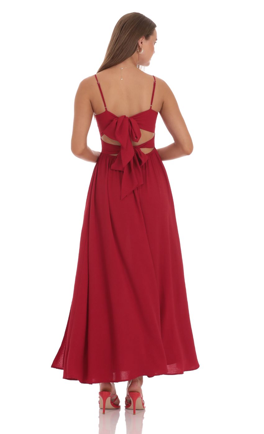 Picture Front Twist Midi Dress in Red. Source: https://media-img.lucyinthesky.com/data/Oct24/850xAUTO/2629c3dd-c272-402d-b2c0-a6cba4b8d514.jpg