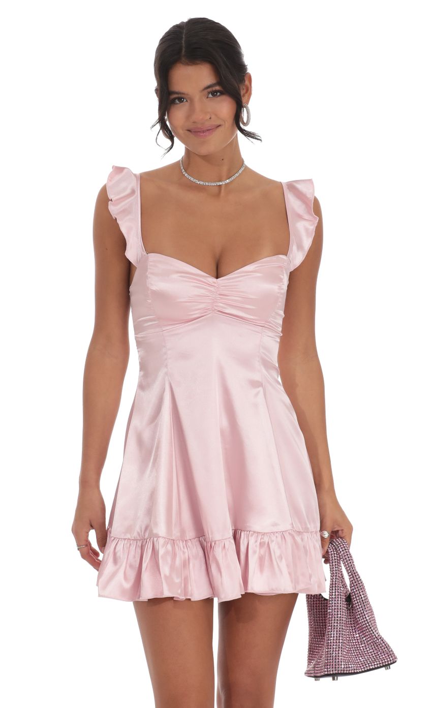 Picture A-Line Dress in Pink. Source: https://media-img.lucyinthesky.com/data/Oct24/850xAUTO/44a0d8fa-d280-40e5-a1ba-b8a6d8b3fed2.jpg