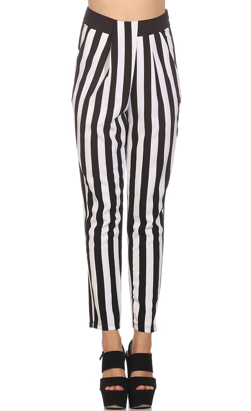 Picture STRIPE ON YOU PANTS. Source: https://media-img.lucyinthesky.com/data/Sep14_2/850xAUTO/0Y5A5617.JPG