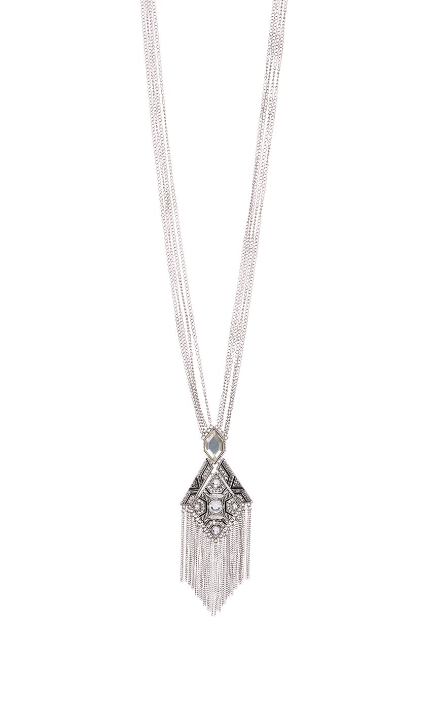 Picture DIAMOND HEART NECKLACE. Source: https://media-img.lucyinthesky.com/data/Sep14_2/850xAUTO/0Y5A8556.JPG