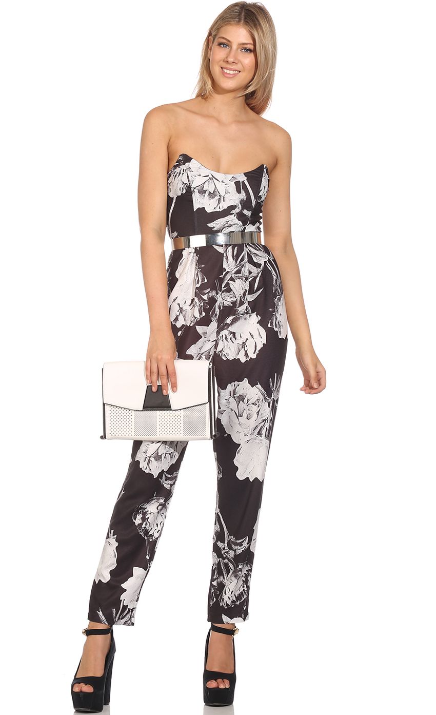 Picture THATS A WRAP JUMPSUIT. Source: https://media-img.lucyinthesky.com/data/Sep14_2/850xAUTO/0Y5A9103.JPG