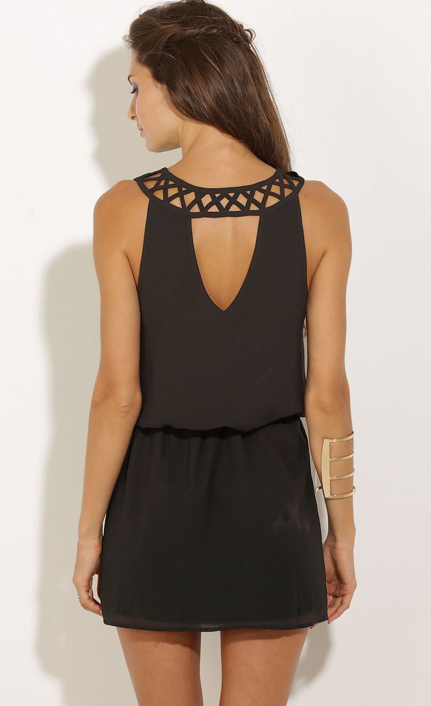Picture Black V Neck Dress with Keyhole Back. Source: https://media-img.lucyinthesky.com/data/Sep15_1/850xAUTO/0Y5A6706.JPG