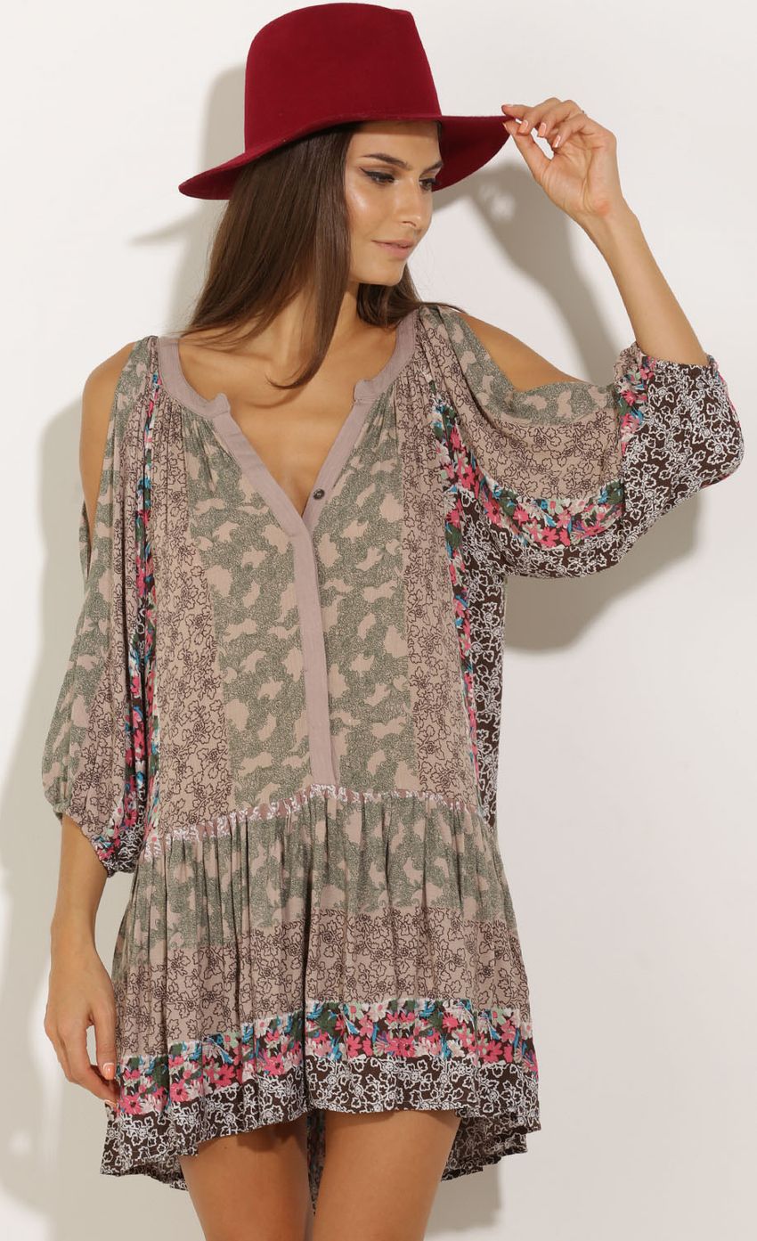 Picture Floral Bohemian Dress In Beige. Source: https://media-img.lucyinthesky.com/data/Sep15_2/850xAUTO/0Y5A2029.JPG
