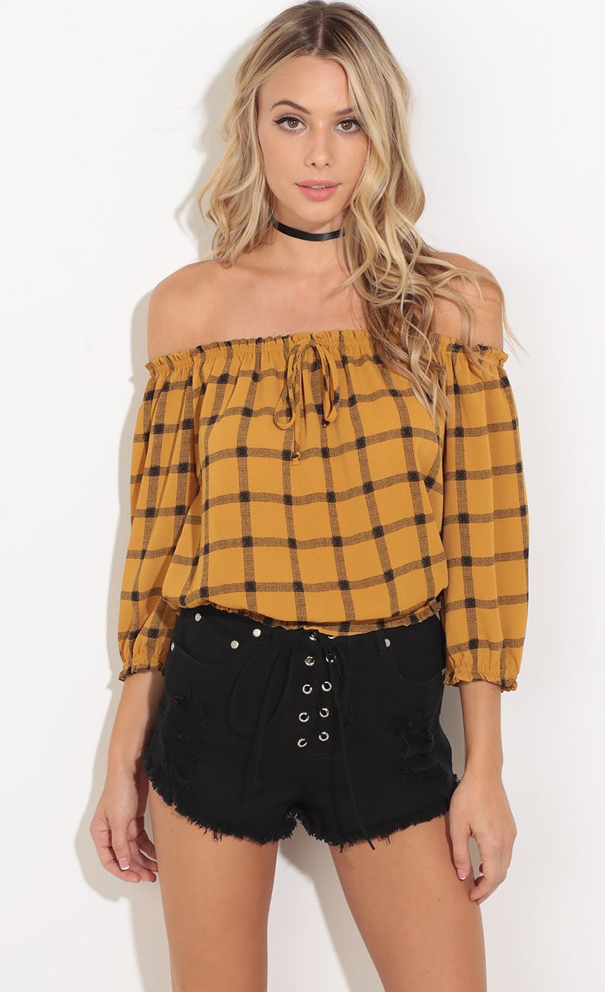 Picture Off The Shoulder Plaid Top. Source: https://media-img.lucyinthesky.com/data/Sep16_1/850xAUTO/0Y5A9509.JPG