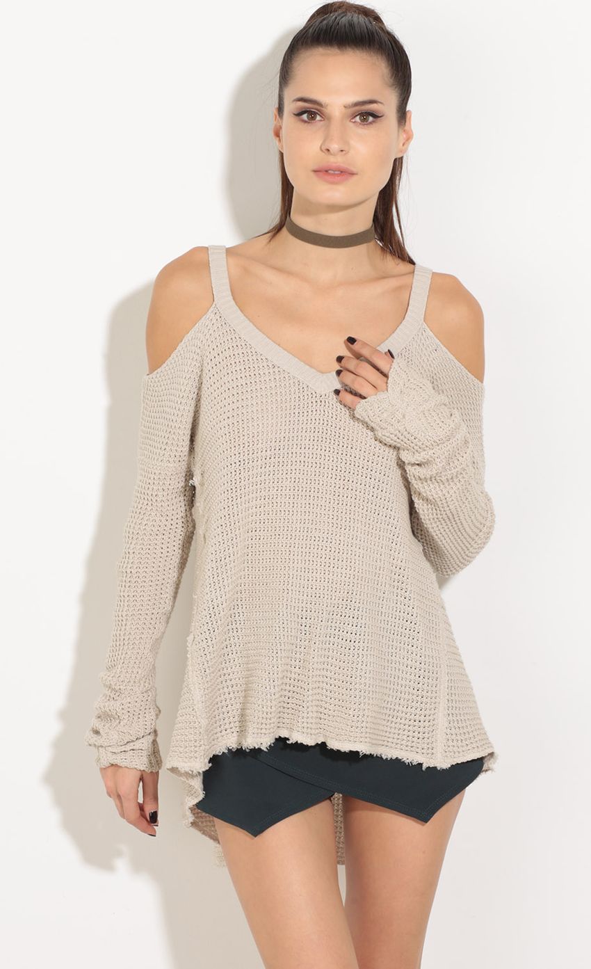 Picture Frayed Hemline Jumper In Beige. Source: https://media-img.lucyinthesky.com/data/Sep16_2/850xAUTO/0Y5A0788.JPG
