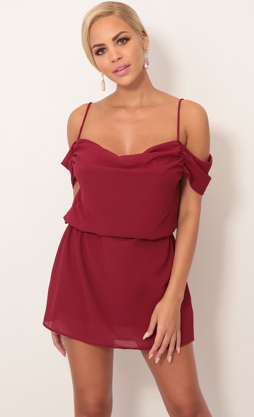 Picture La Bella Dress In Maroon. Source: https://media-img.lucyinthesky.com/data/Sep18_1/850xAUTO/0Y5A6757.JPG