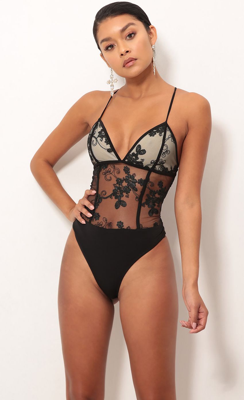 Picture Loveable Lace Bodysuit. Source: https://media-img.lucyinthesky.com/data/Sep18_1/850xAUTO/0Y5A8159SS.JPG