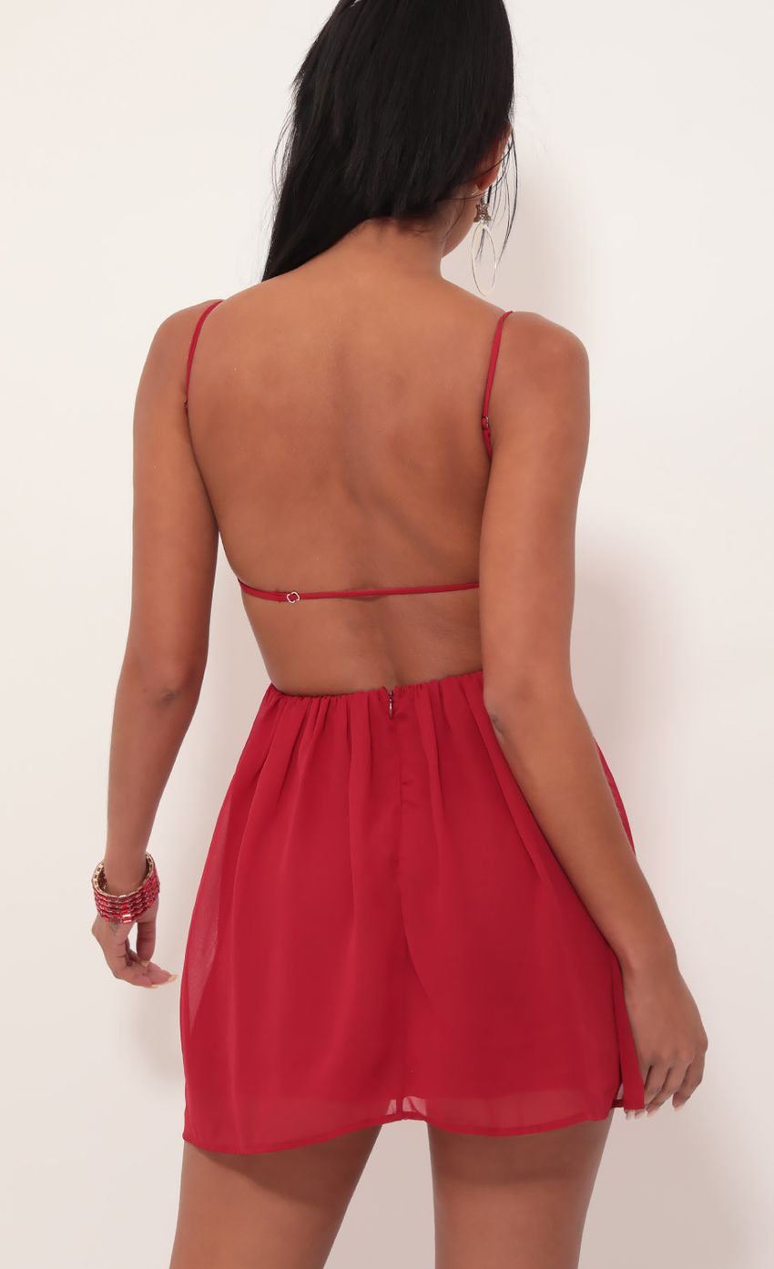 Picture Chiffon A-line Dress in Deep Red. Source: https://media-img.lucyinthesky.com/data/Sep19_2/850xAUTO/781A3663.JPG