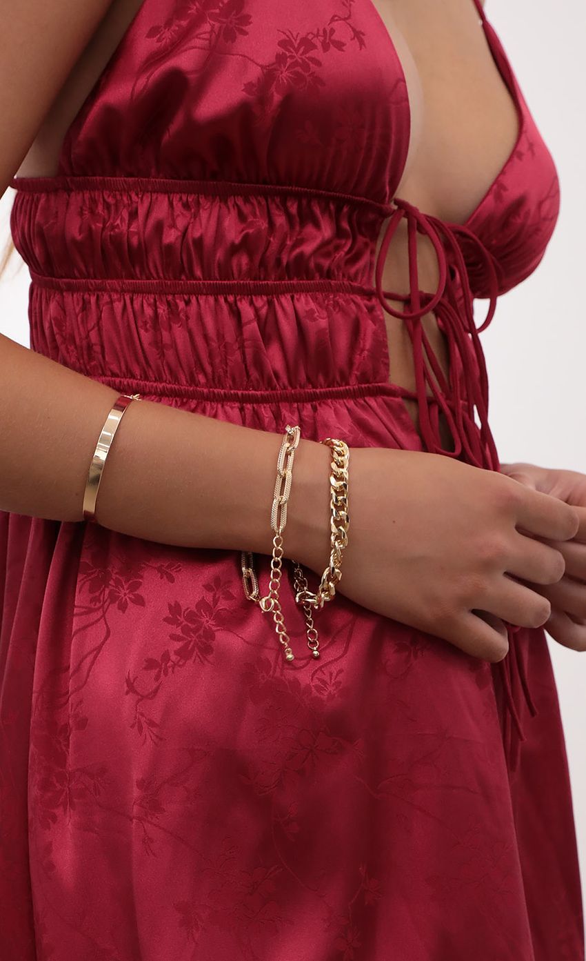 Picture Stella Three Chain Bracelet In Gold. Source: https://media-img.lucyinthesky.com/data/Sep20_1/850xAUTO/781A0951.JPG