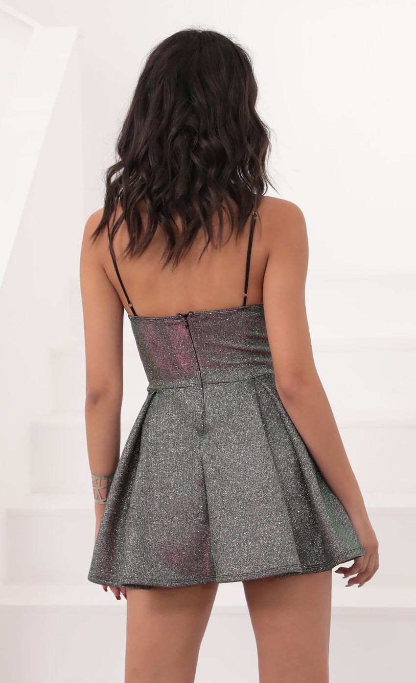 Picture Shimmer Pleated A-line Dress In Duo Chrome . Source: https://media-img.lucyinthesky.com/data/Sep20_1/850xAUTO/781A4133.JPG