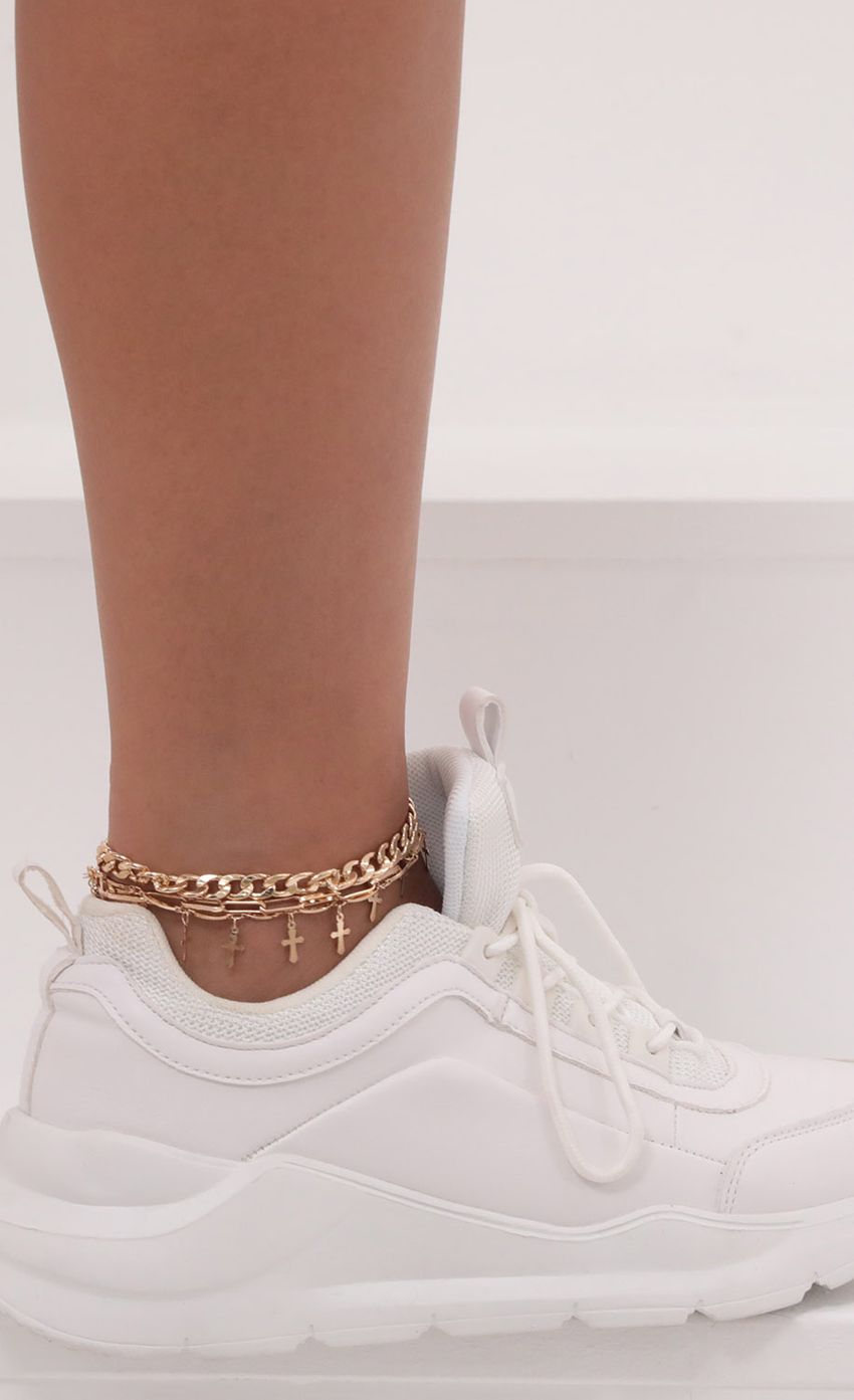 Picture Three Layered Cross Ankle Bracelet. Source: https://media-img.lucyinthesky.com/data/Sep20_1/850xAUTO/781A9293.JPG