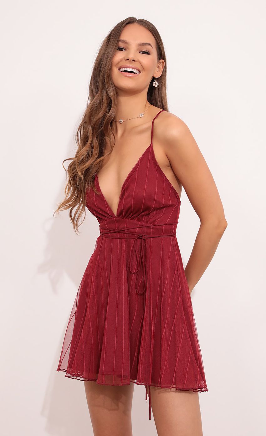 Picture Plunge A-line Dress in Burgundy. Source: https://media-img.lucyinthesky.com/data/Sep21_1/850xAUTO/1V9A1681.JPG
