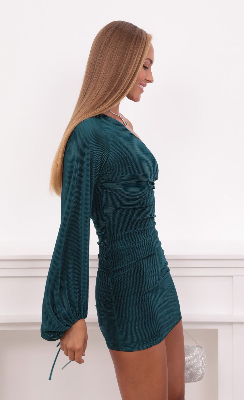 Picture One Shoulder Dress in Hunter Green. Source: https://media-img.lucyinthesky.com/data/Sep21_1/850xAUTO/1V9A31641.JPG