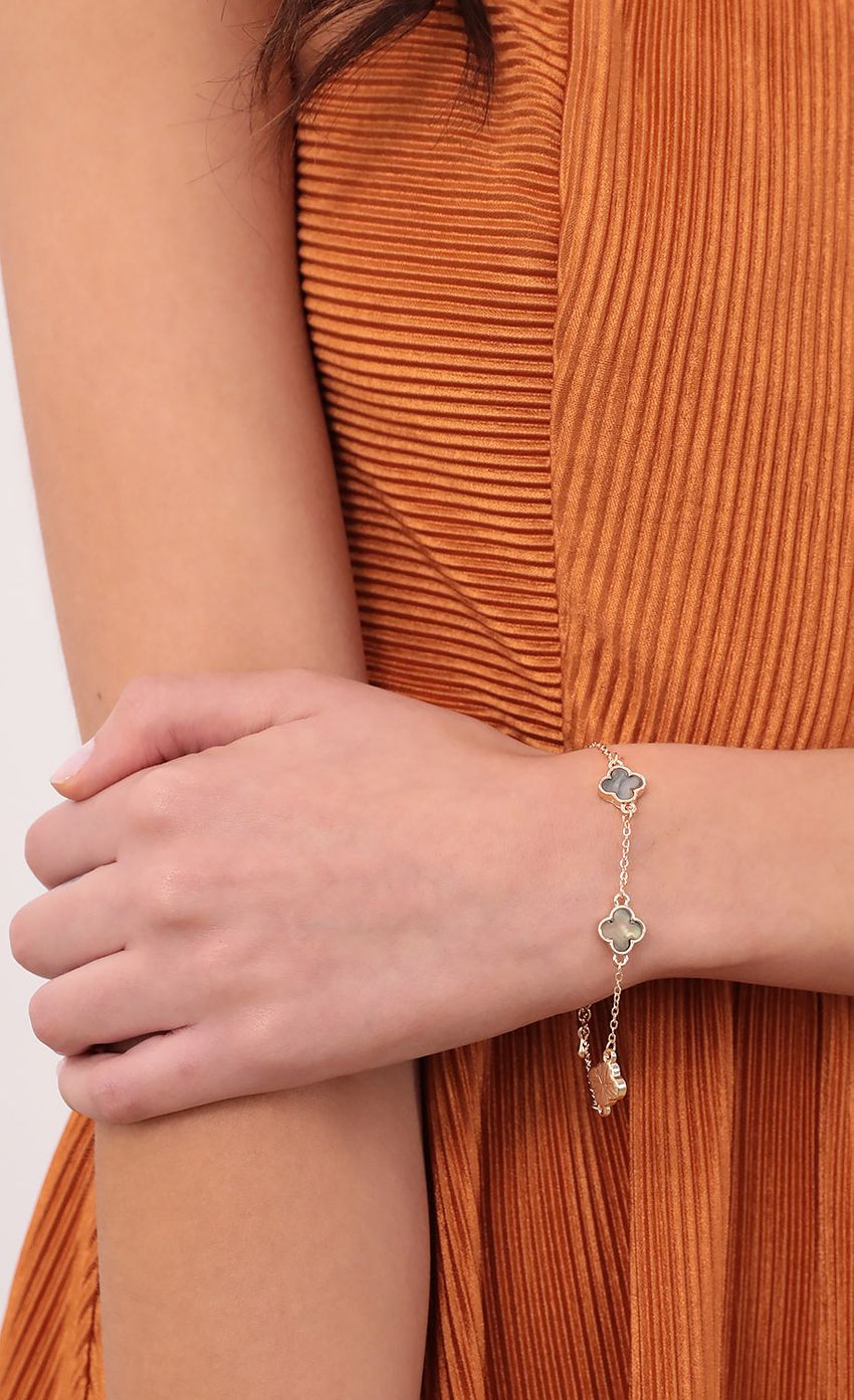 Picture Lucky You Bracelet in Gold. Source: https://media-img.lucyinthesky.com/data/Sep21_2/850xAUTO/1V9A1724.JPG
