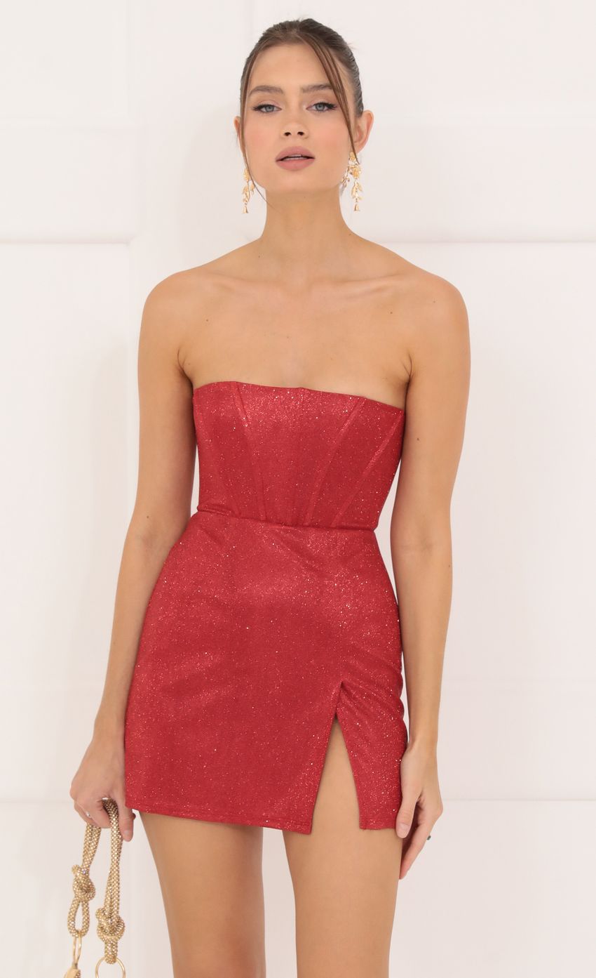 Picture Knit Glitter Bodycon Dress in Red. Source: https://media-img.lucyinthesky.com/data/Sep22/850xAUTO/15e2921e-900f-4d11-8e84-25989c9921d3.jpg